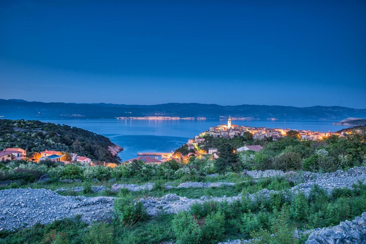 Apartamento Stone House Knez Vrbnik Exterior foto