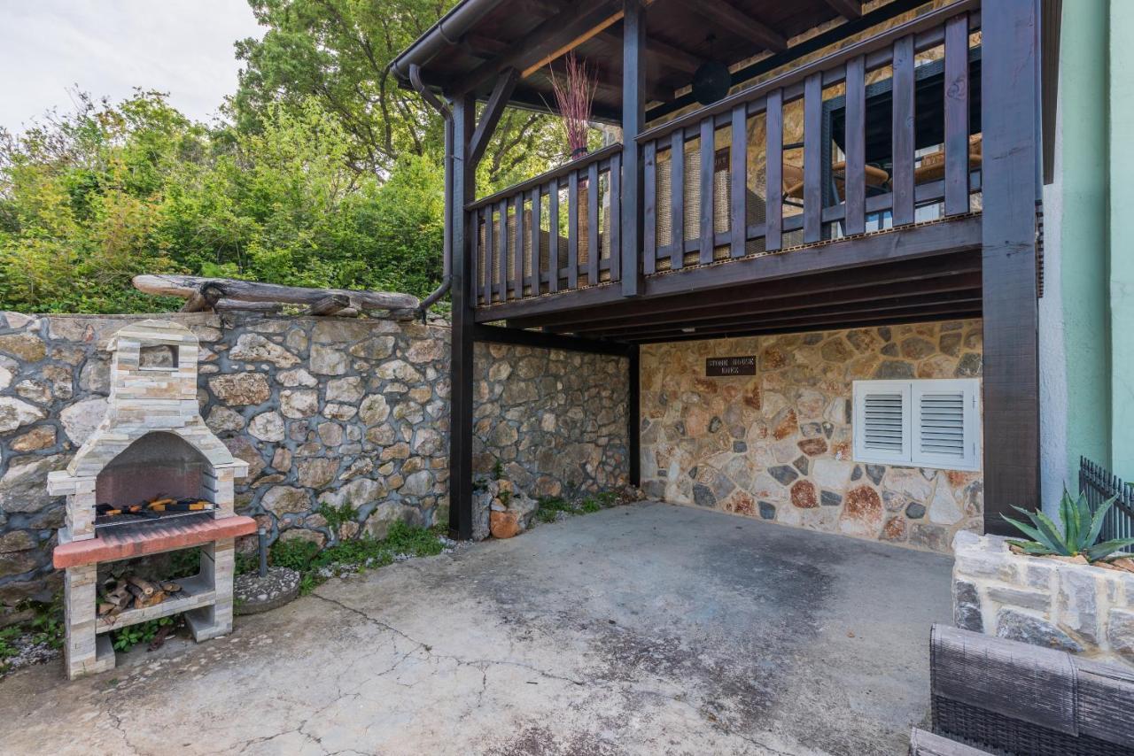 Apartamento Stone House Knez Vrbnik Exterior foto